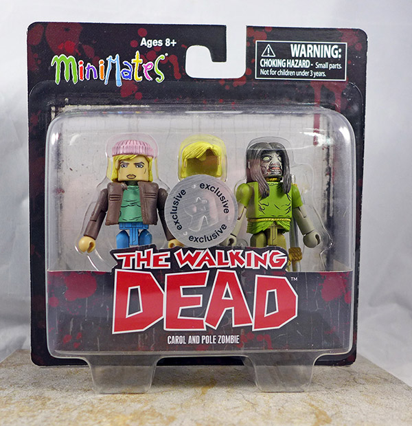 Carol and Pole Zombie (Walking Dead TRU Wave 3)