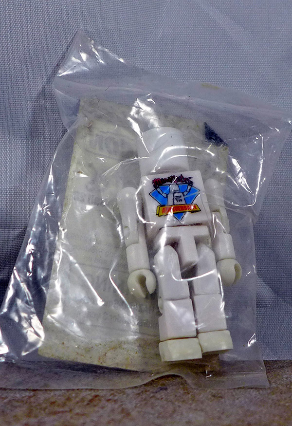 NYCC 2012 10th Anniversary White Loose Minimate (Two Inch Promotional Logo Single Pack)